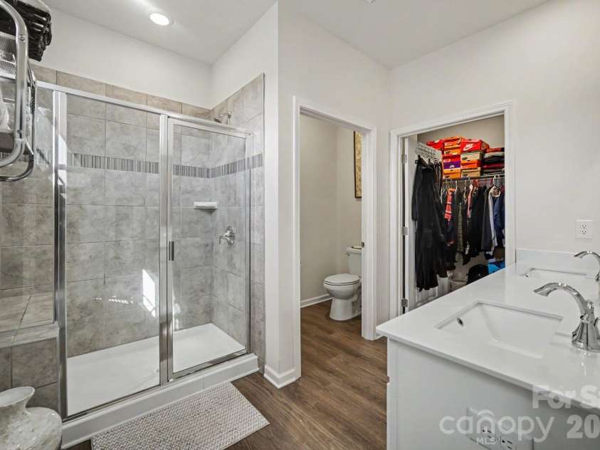 2760 Legacy Ridge Lane, Catawba, NC 28609.  MLS# CAR4405369, YatesRealty ID 42417. 
