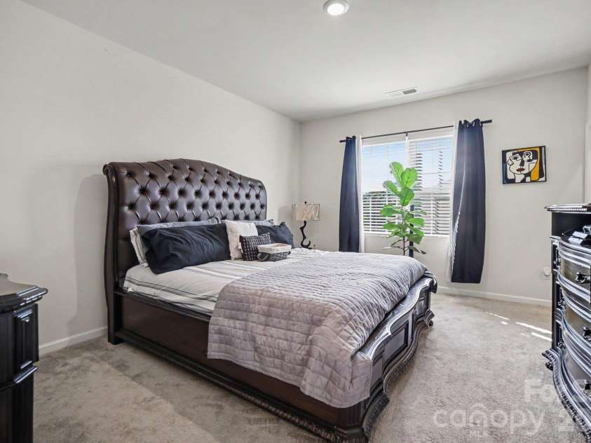 2760 Legacy Ridge Lane, Catawba, NC 28609.  MLS# CAR4405369, YatesRealty ID 42417. Primary Bedroom
