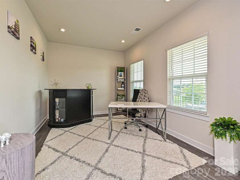 10016 Bowtie Lane, Huntersville, NC 28078.  MLS# CAR4408497, YatesRealty ID 42418. 