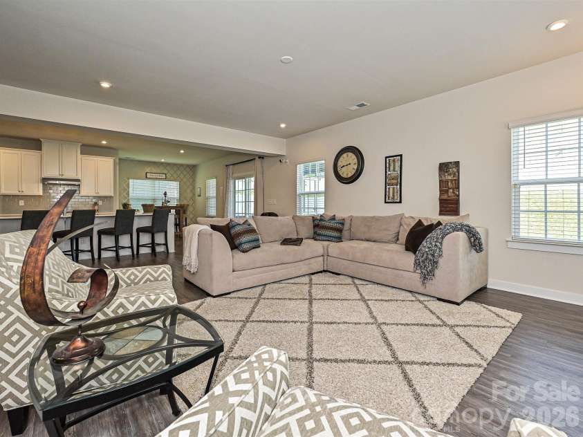 10016 Bowtie Lane, Huntersville, NC 28078.  MLS# CAR4408497, YatesRealty ID 42418. 