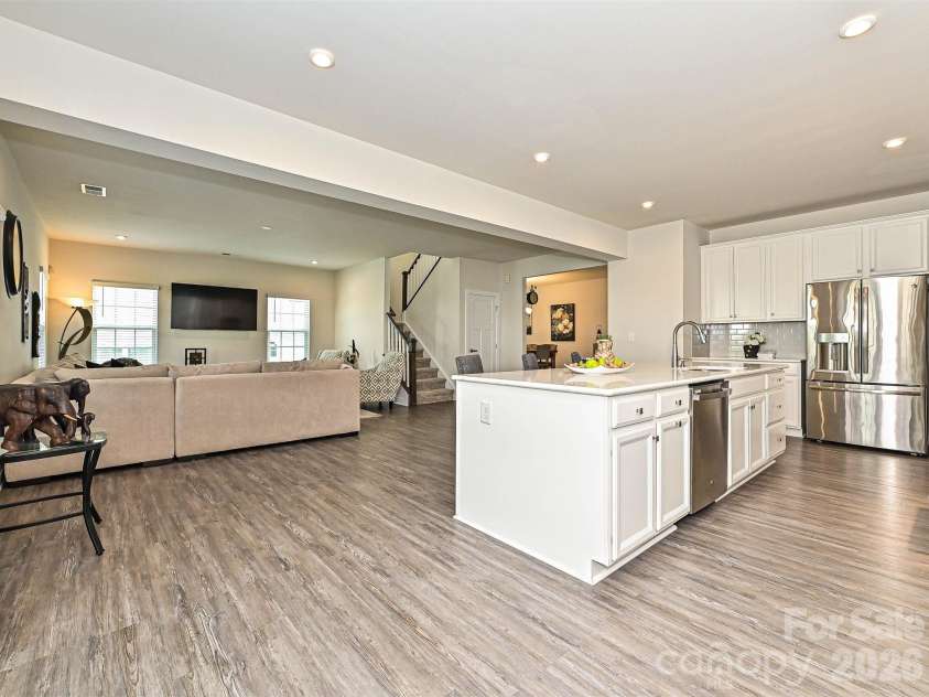 10016 Bowtie Lane, Huntersville, NC 28078.  MLS# CAR4408497, YatesRealty ID 42418. 
