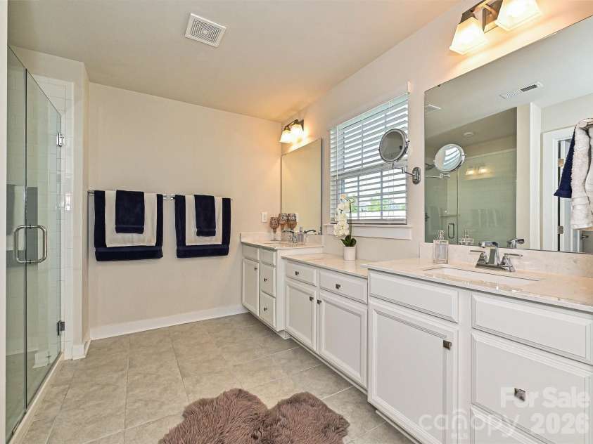 10016 Bowtie Lane, Huntersville, NC 28078.  MLS# CAR4408497, YatesRealty ID 42418. 