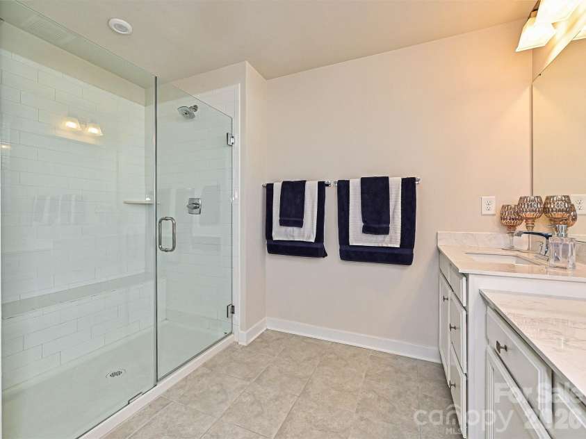 10016 Bowtie Lane, Huntersville, NC 28078.  MLS# CAR4408497, YatesRealty ID 42418. 