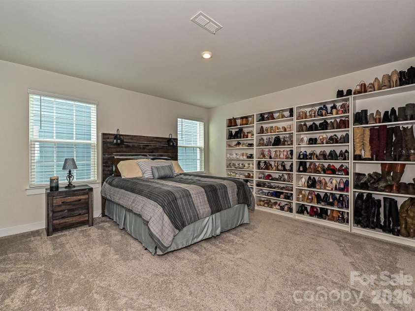 10016 Bowtie Lane, Huntersville, NC 28078.  MLS# CAR4408497, YatesRealty ID 42418. 