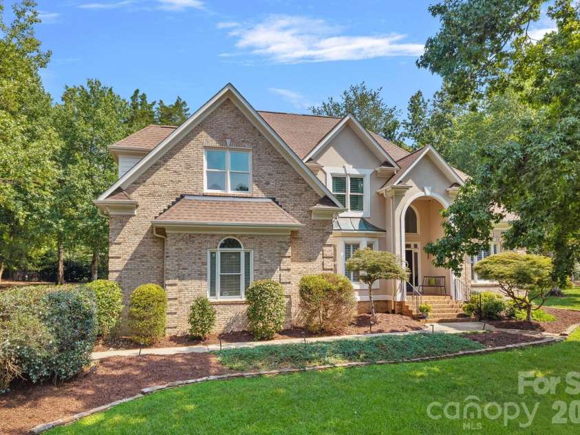 5006 Cranston Court, Charlotte, NC 28277.  MLS# CAR4408843, YatesRealty ID 42422. 