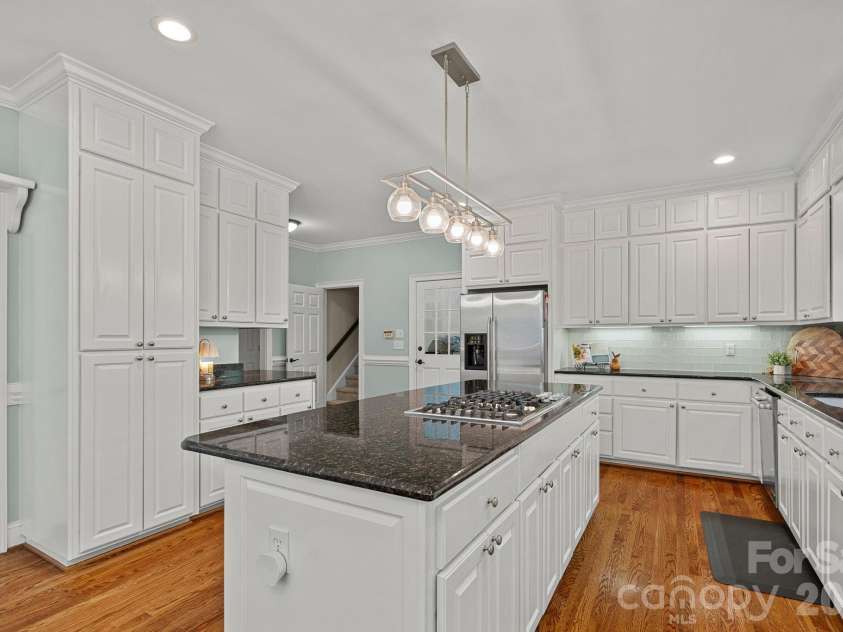 5006 Cranston Court, Charlotte, NC 28277.  MLS# CAR4408843, YatesRealty ID 42422. 