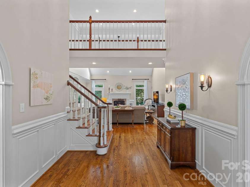 5006 Cranston Court, Charlotte, NC 28277.  MLS# CAR4408843, YatesRealty ID 42422. Foyer