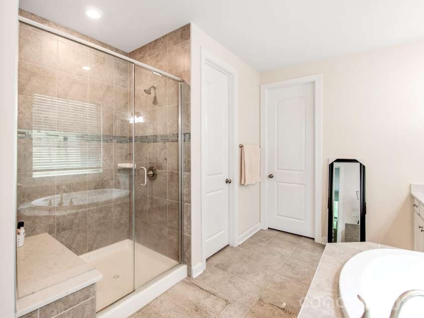 8022 Cornhill Avenue, Charlotte, NC 28277.  MLS# CAR4409382, YatesRealty ID 42423. 