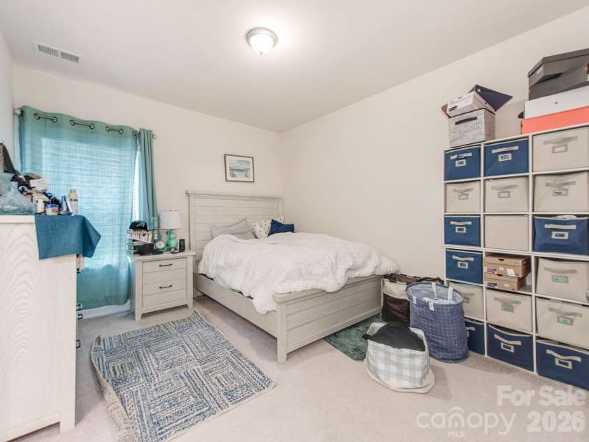 8022 Cornhill Avenue, Charlotte, NC 28277.  MLS# CAR4409382, YatesRealty ID 42423. 