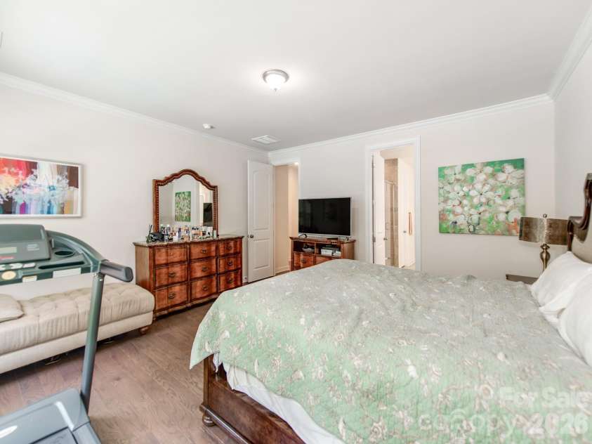 8022 Cornhill Avenue, Charlotte, NC 28277.  MLS# CAR4409382, YatesRealty ID 42423. 