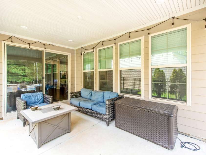 8022 Cornhill Avenue, Charlotte, NC 28277.  MLS# CAR4409382, YatesRealty ID 42423. Covered Outdoor Patio