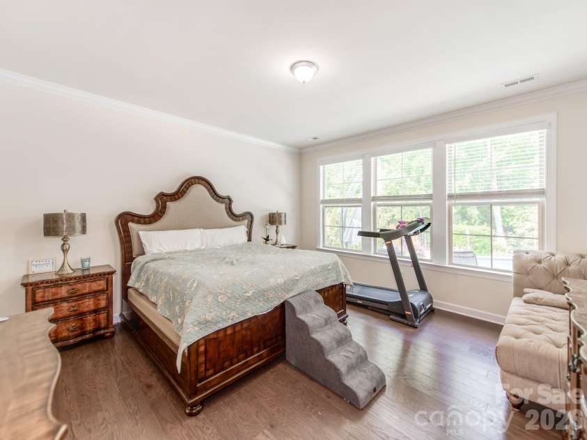 8022 Cornhill Avenue, Charlotte, NC 28277.  MLS# CAR4409382, YatesRealty ID 42423. Primary Bedroom