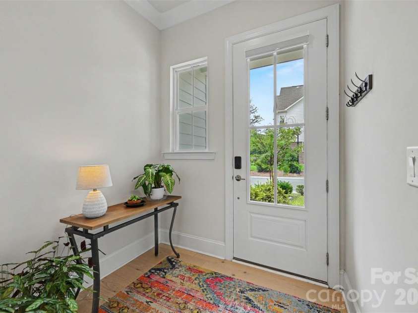 3019 Wittering Drive, Charlotte, NC 28226.  MLS# CAR4407958, YatesRealty ID 42424. 