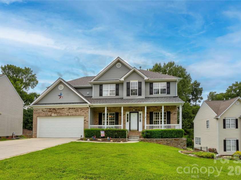 4735 Asherton Place, Concord, NC 28027.  MLS# CAR4409541, YatesRealty ID 42427. 4735 Asherton Place
