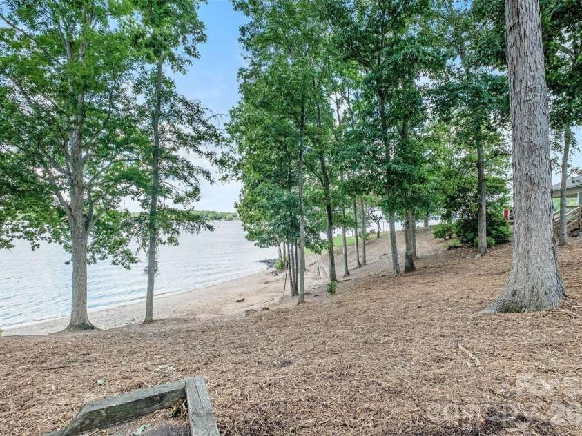 31002 Executive Point, Fort Mill, SC 29708.  MLS# CAR4408058, YatesRealty ID 42428. 