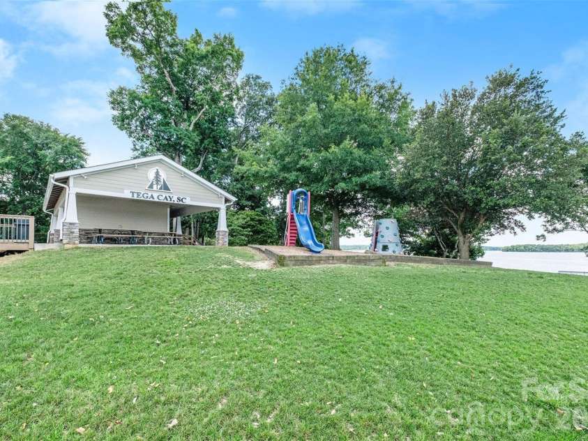 31002 Executive Point, Fort Mill, SC 29708.  MLS# CAR4408058, YatesRealty ID 42428. 