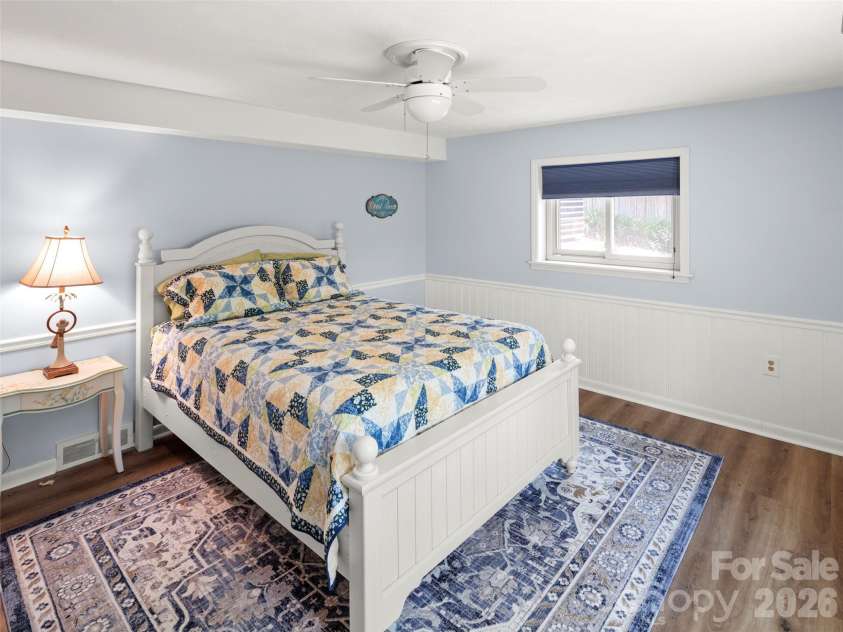 340 Sycamore Drive, Arden, NC 28704.  MLS# CAR4409674, YatesRealty ID 42429. 