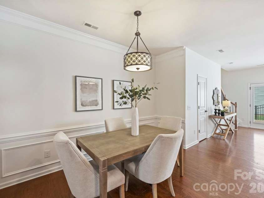 6408 Silver Star Lane, Charlotte, NC 28210.  MLS# CAR4395408, YatesRealty ID 42430. 