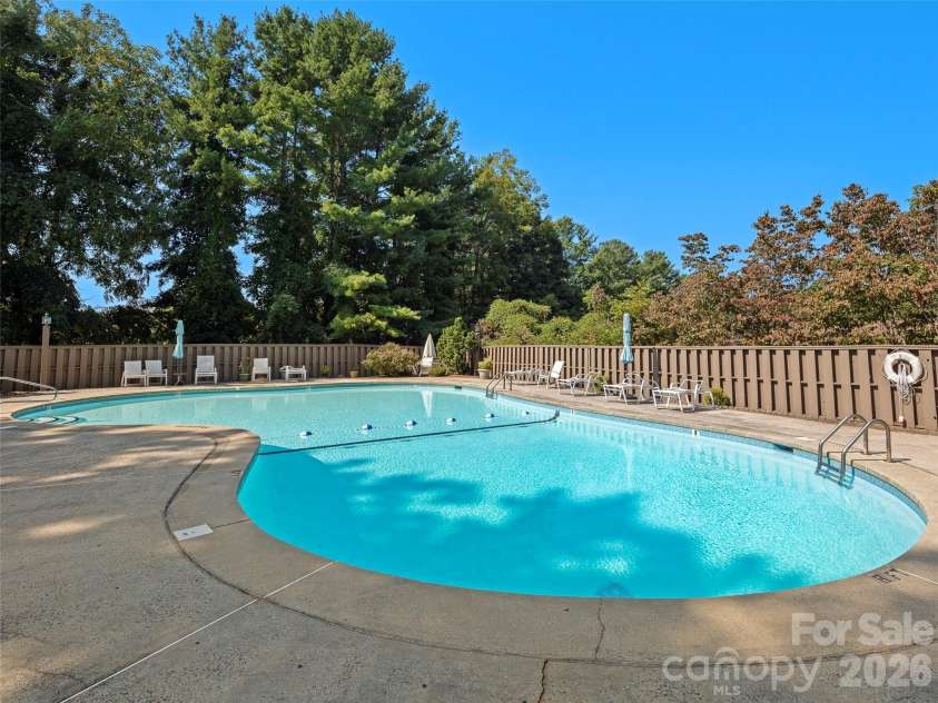 132 Cloverleaf Lane, Asheville, NC 28803.  MLS# CAR4407626, YatesRealty ID 42432. 