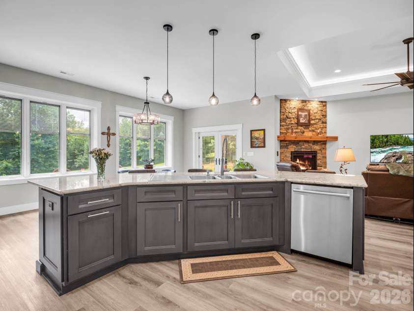 21 Rock Ridge Road, Mill Spring, NC 28756.  MLS# CAR4410302, YatesRealty ID 42434. 