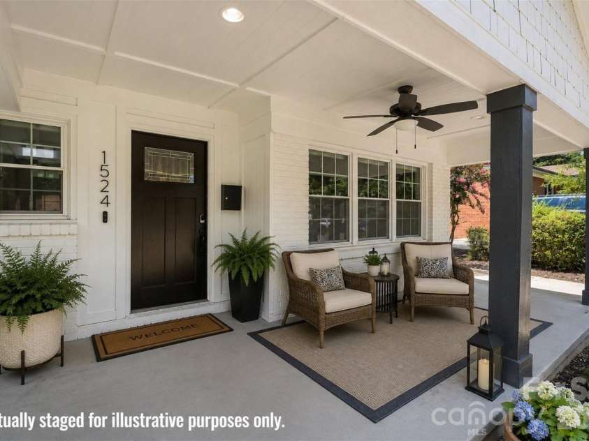 1524 Newcastle Street, Charlotte, NC 28216.  MLS# CAR4411392, YatesRealty ID 42438. 