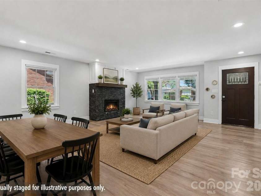 1524 Newcastle Street, Charlotte, NC 28216.  MLS# CAR4411392, YatesRealty ID 42438. 