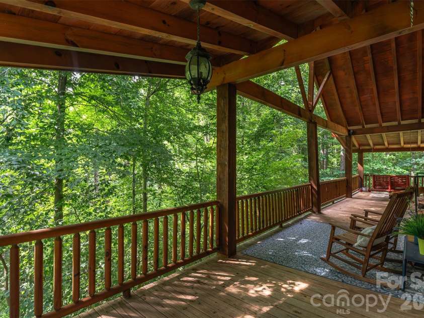 698 Heartwood Drive, Marion, NC 28752.  MLS# CAR4408423, YatesRealty ID 42447. 