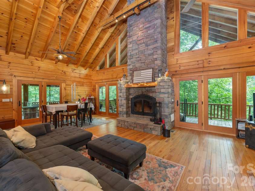 698 Heartwood Drive, Marion, NC 28752.  MLS# CAR4408423, YatesRealty ID 42447. 