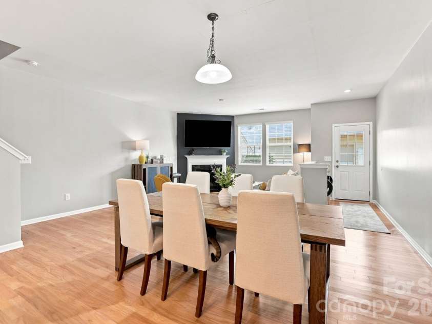 6027 Turkey Oak Lane, Fort Mill, SC 29707.  MLS# CAR4408131, YatesRealty ID 42448. 
