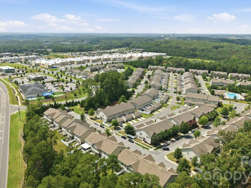 6027 Turkey Oak Lane, Fort Mill, SC 29707.  MLS# CAR4408131, YatesRealty ID 42448. 
