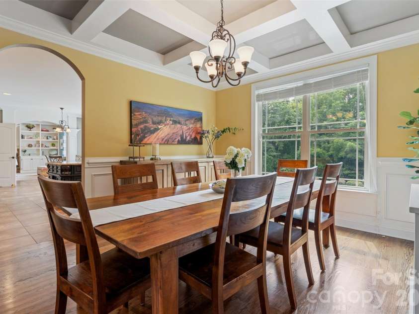 314 Stone Cliff Lane, Lake Wylie, SC 29710.  MLS# CAR4405243, YatesRealty ID 42449. 
