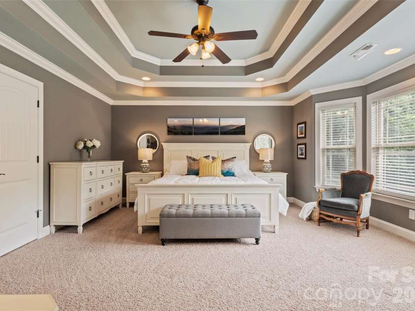 314 Stone Cliff Lane, Lake Wylie, SC 29710.  MLS# CAR4405243, YatesRealty ID 42449. 