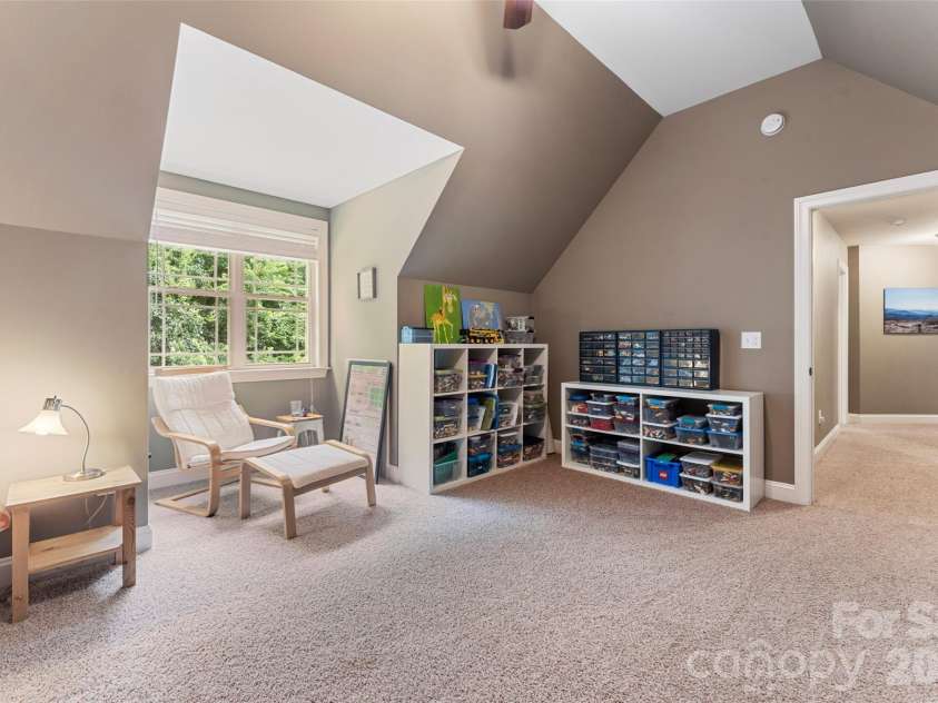 314 Stone Cliff Lane, Lake Wylie, SC 29710.  MLS# CAR4405243, YatesRealty ID 42449. 