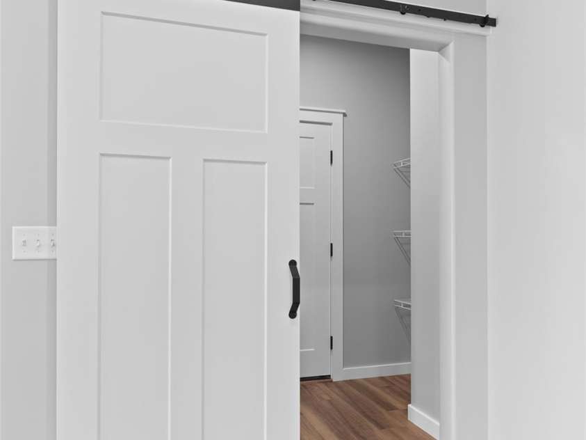 141 Peyton Elaine Road, Clyde, NC 28721.  MLS# CAR4241344, YatesRealty ID 4245. 