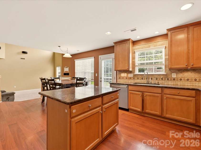 7648 Natalie Commons Drive, Denver, NC 28037.  MLS# CAR4410464, YatesRealty ID 42456. 