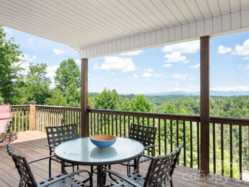 92 Bend View Drive, Marshall, NC 28753.  MLS# CAR4411410, YatesRealty ID 42457. Breathtaking scenery from every direction