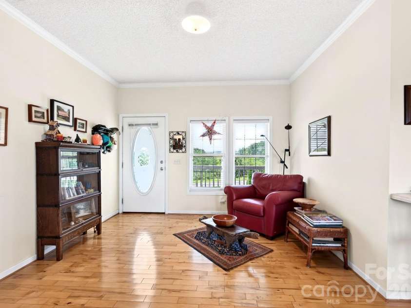 92 Bend View Drive, Marshall, NC 28753.  MLS# CAR4411410, YatesRealty ID 42457. Inviting entry