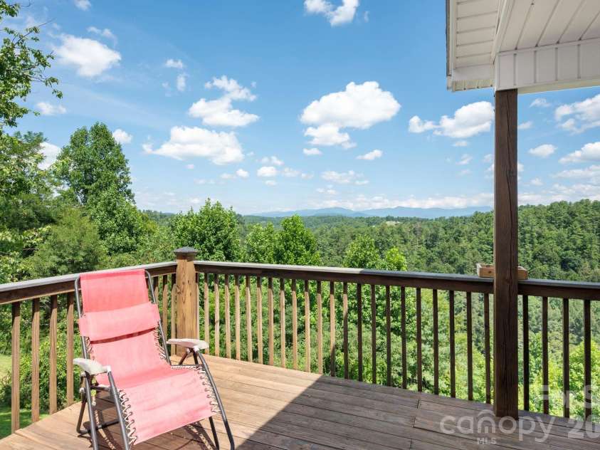 92 Bend View Drive, Marshall, NC 28753.  MLS# CAR4411410, YatesRealty ID 42457. Long-range mountain views