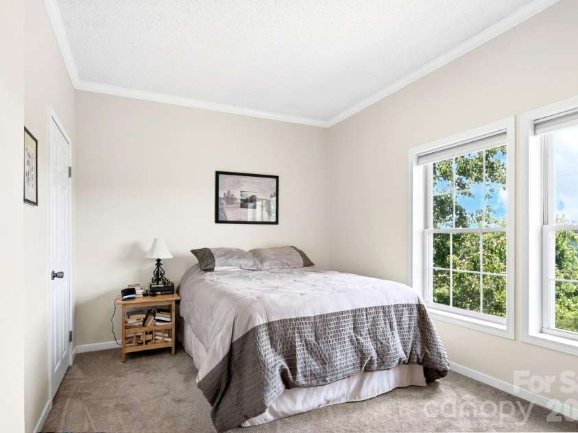 92 Bend View Drive, Marshall, NC 28753.  MLS# CAR4411410, YatesRealty ID 42457. Second guest bedroom