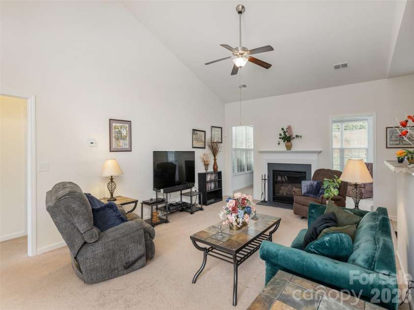 83 Swift Creek Road, Fletcher, NC 28732.  MLS# CAR4357918, YatesRealty ID 4246. 