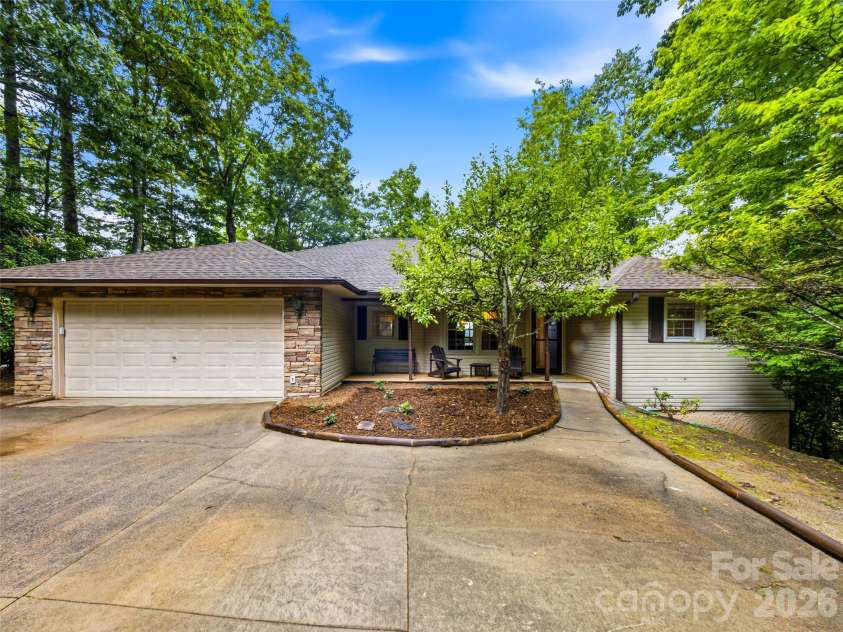 20 Adohi Court, Brevard, NC 28712.  MLS# CAR4407871, YatesRealty ID 42461. 