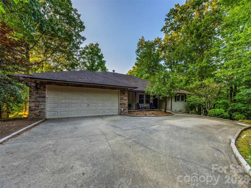 20 Adohi Court, Brevard, NC 28712.  MLS# CAR4407871, YatesRealty ID 42461. 