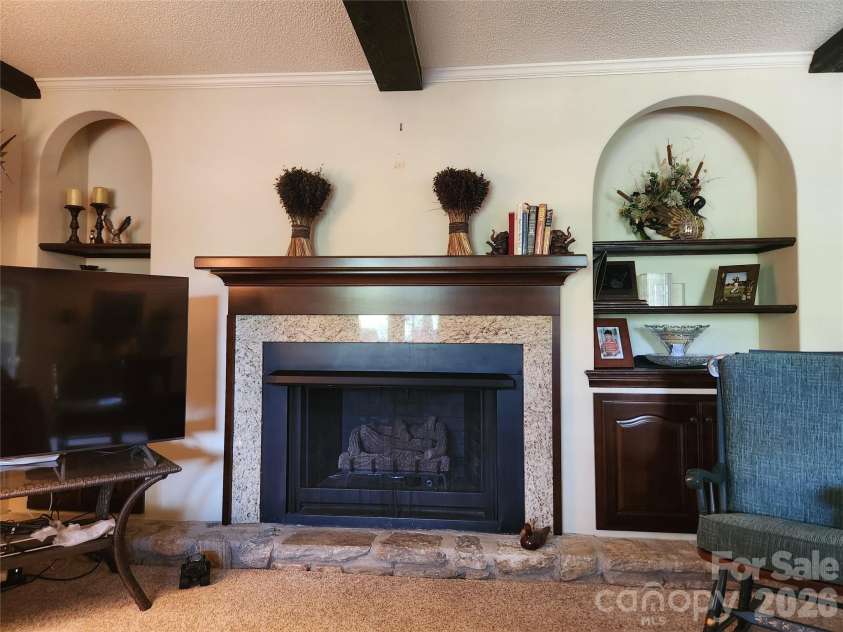 124 Huntington Road, Lake Lure, NC 28746.  MLS# CAR4409689, YatesRealty ID 42463. 