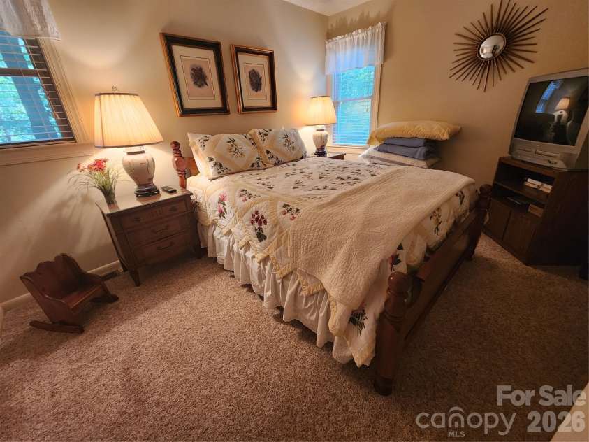 124 Huntington Road, Lake Lure, NC 28746.  MLS# CAR4409689, YatesRealty ID 42463. 