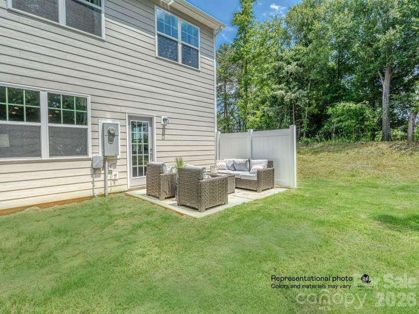 1242 Nighthawk Way, Belmont, NC 28012.  MLS# CAR4408221, YatesRealty ID 42465. 