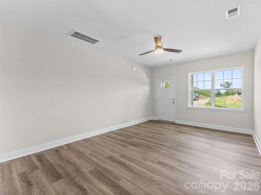 18 Bessie Luther Boulevard, Candler, NC 28715.  MLS# CAR4409981, YatesRealty ID 42466. 