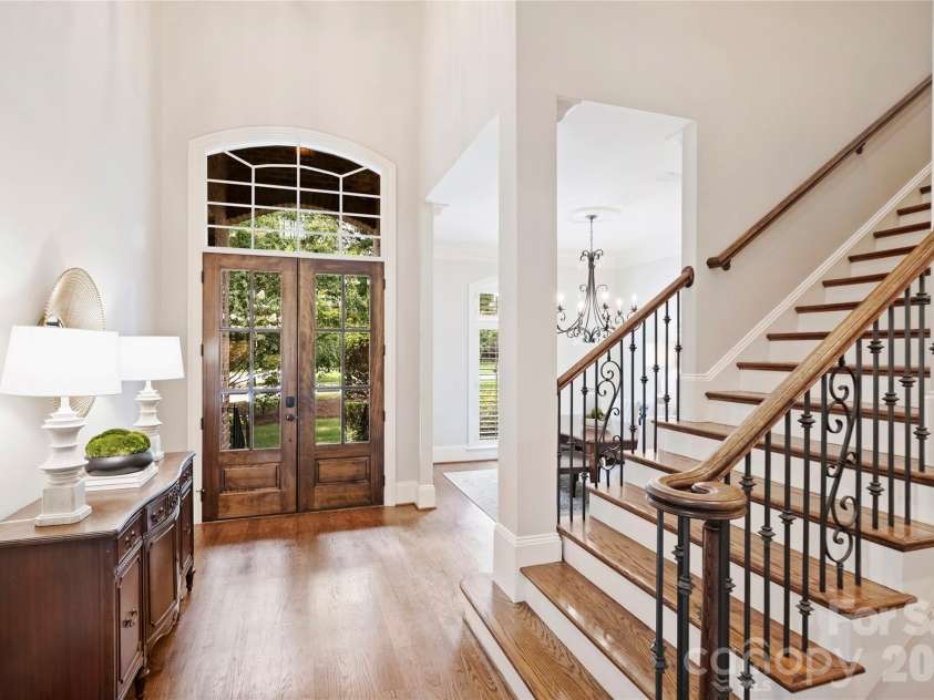 1501 Venetian Way Drive, Waxhaw, NC 28173.  MLS# CAR4411821, YatesRealty ID 42467. 
