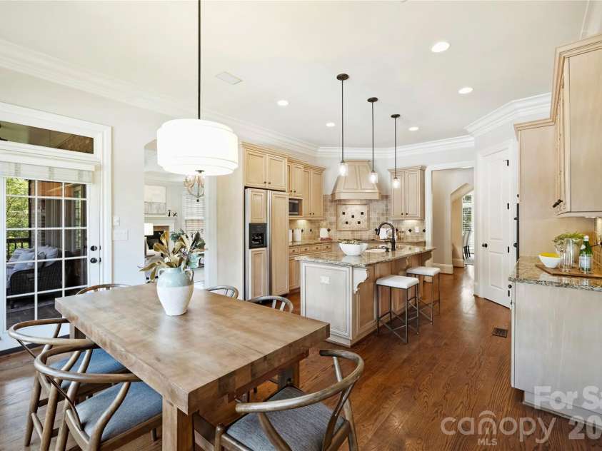 1501 Venetian Way Drive, Waxhaw, NC 28173.  MLS# CAR4411821, YatesRealty ID 42467. 