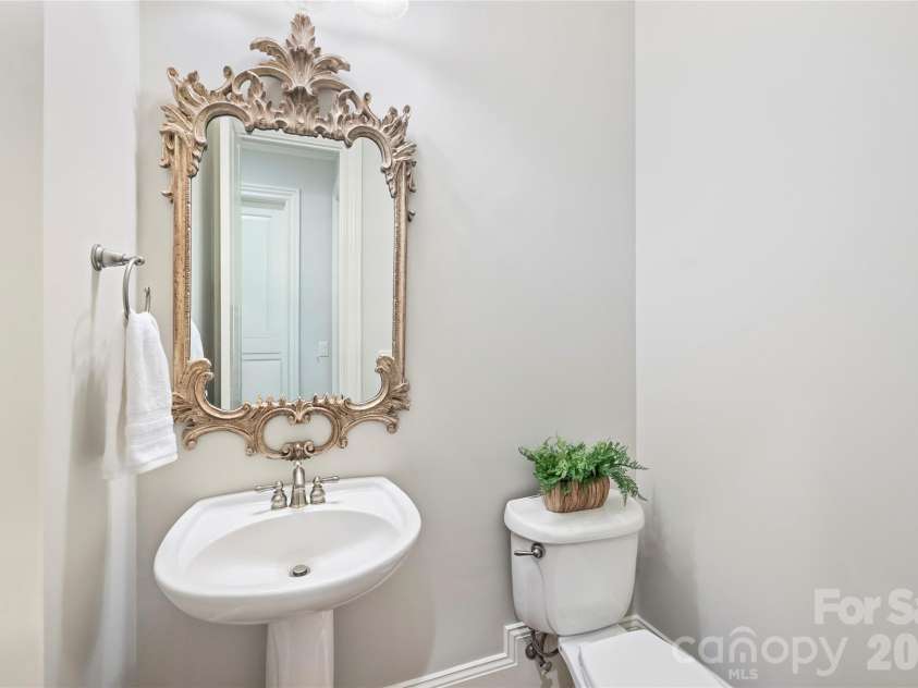 1501 Venetian Way Drive, Waxhaw, NC 28173.  MLS# CAR4411821, YatesRealty ID 42467. 
