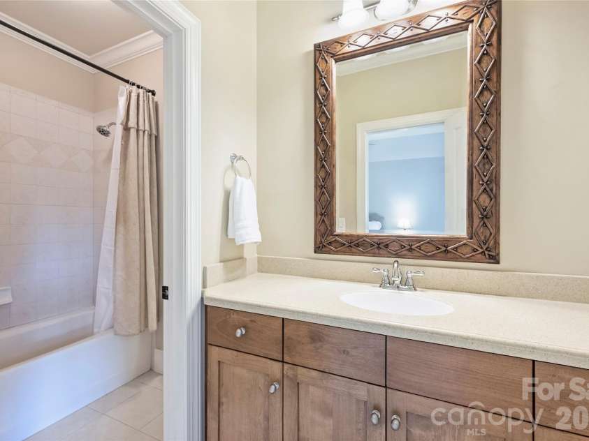 1501 Venetian Way Drive, Waxhaw, NC 28173.  MLS# CAR4411821, YatesRealty ID 42467. 